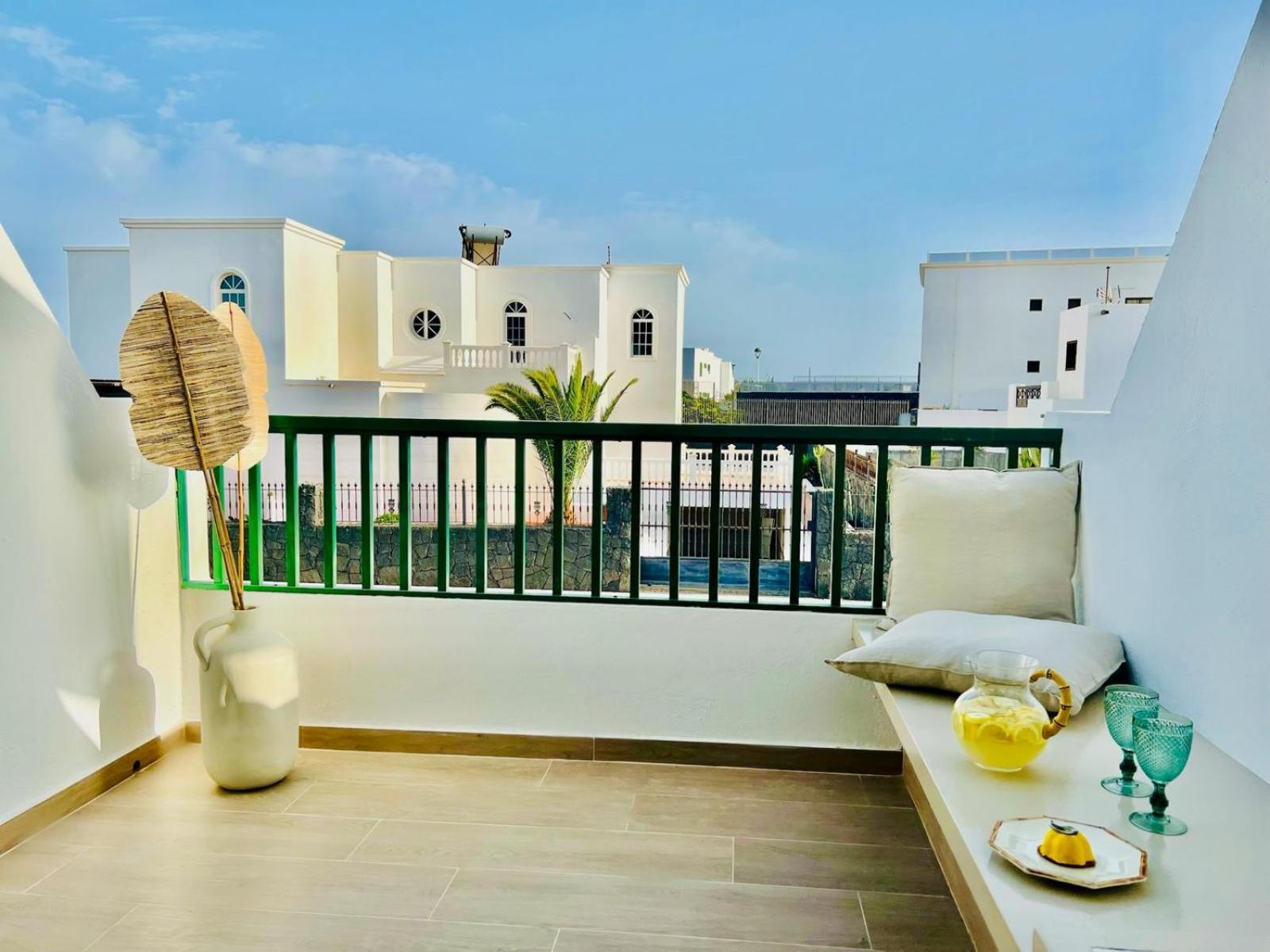 Canaryislandshost L Mare Puerto del Carmen  Exterior photo